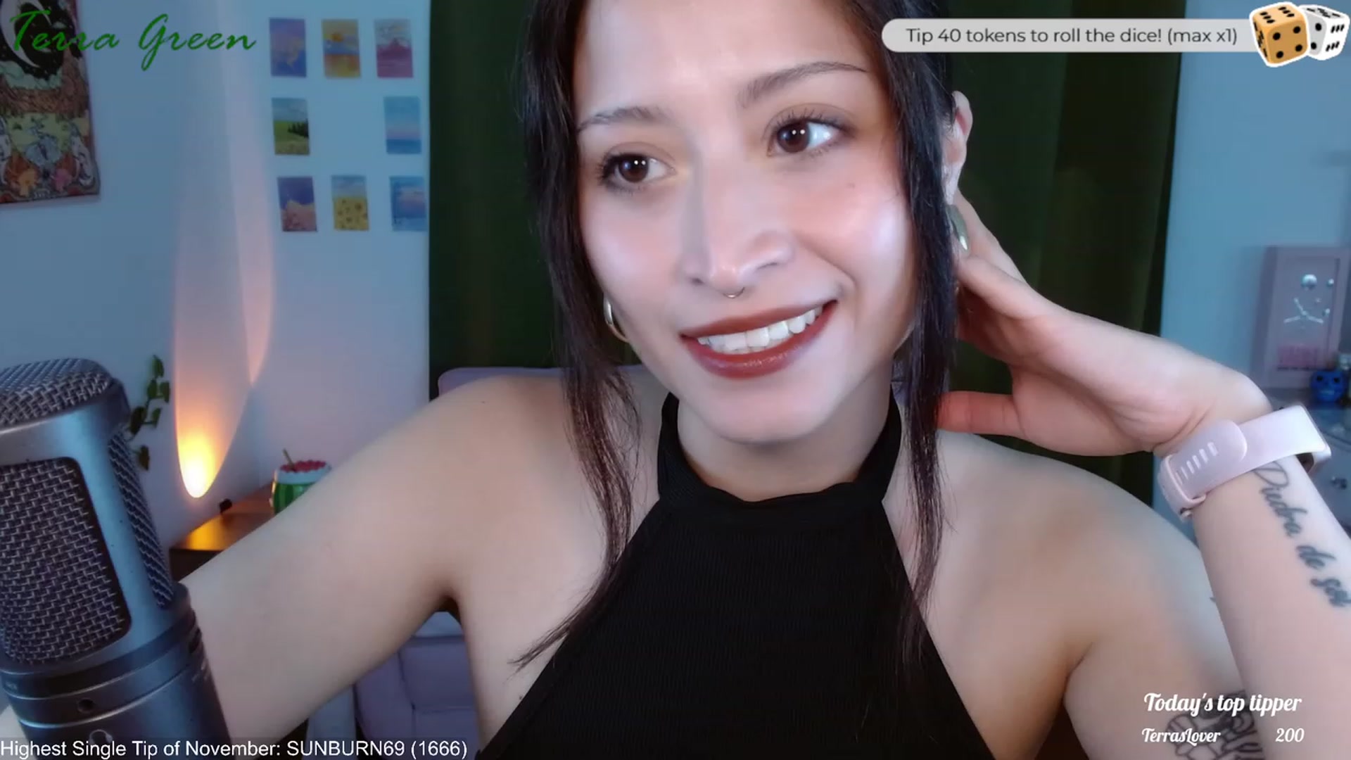 Gallery image thumbnail from TerraGreen's myfreecams stream on, 11/11/2023, 18:30 image 13 of 20