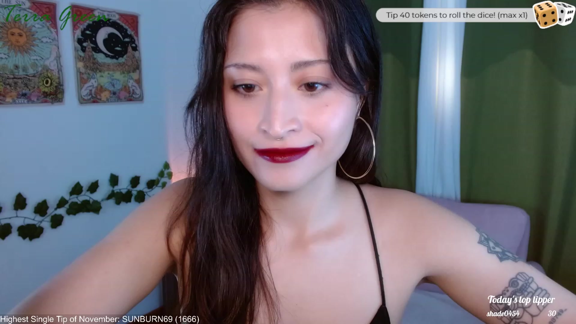 Gallery image thumbnail from TerraGreen's myfreecams stream on, 11/15/2023, 19:35 image 18 of 20