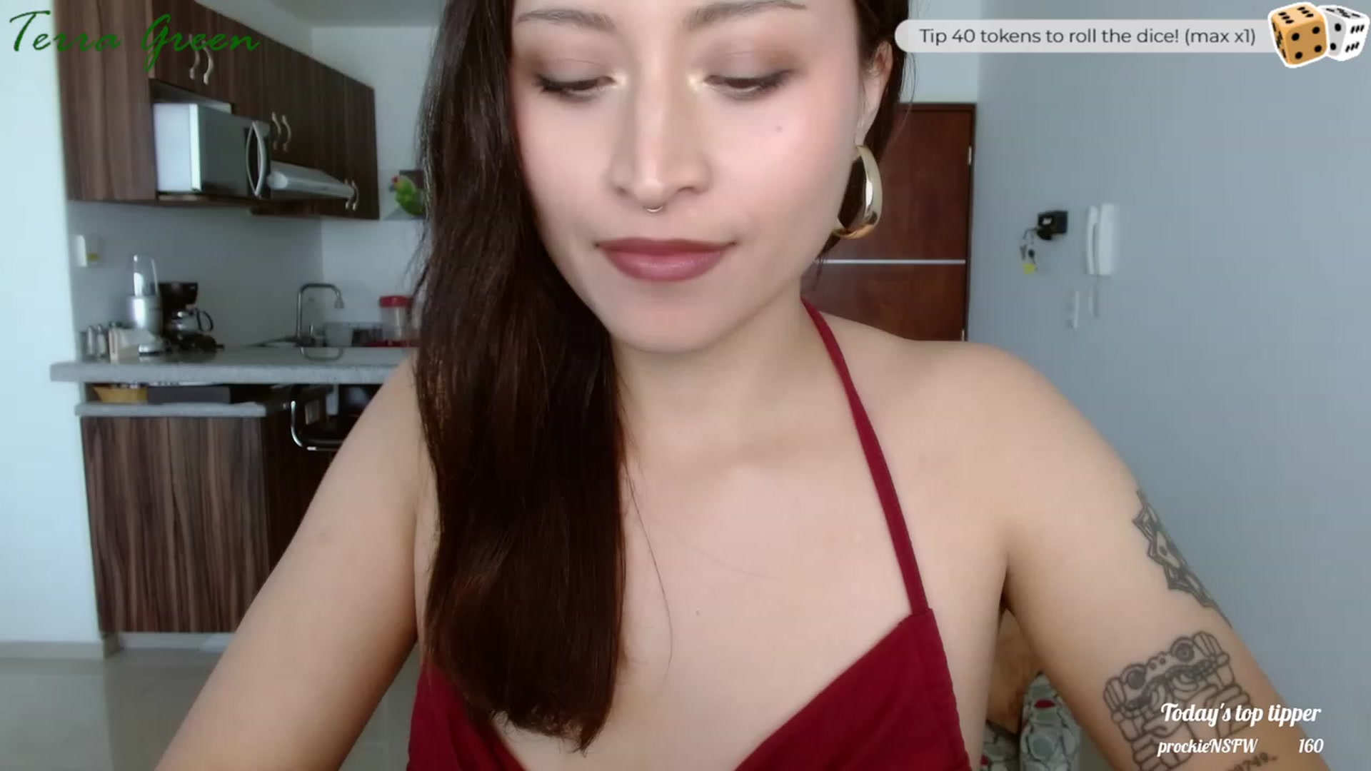 Gallery image thumbnail from TerraGreen's myfreecams stream on, 12/01/2023, 21:07 image 6 of 20