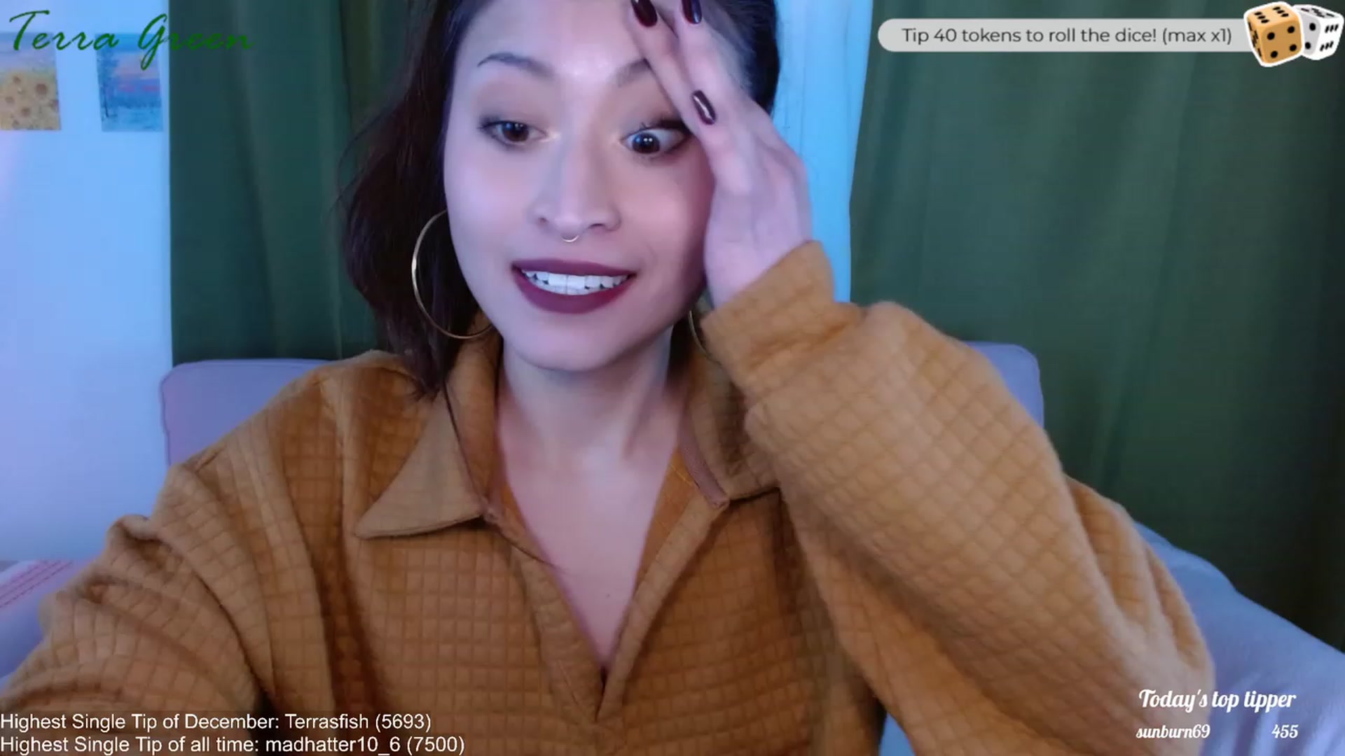 Gallery image thumbnail from TerraGreen's myfreecams stream on, 12/20/2023, 19:58 image 7 of 20