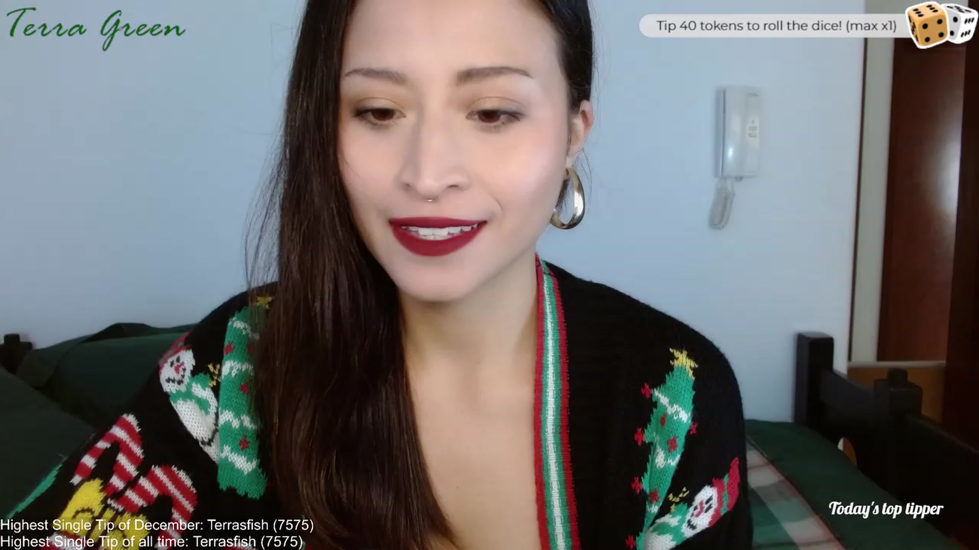 Gallery image thumbnail from TerraGreen's myfreecams stream on, 12/24/2023, 18:45 image 2 of 20