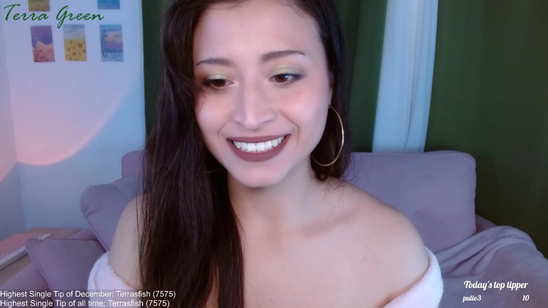 Gallery image thumbnail from TerraGreen's myfreecams stream on, 12/26/2023, 18:31 image 1 of 20