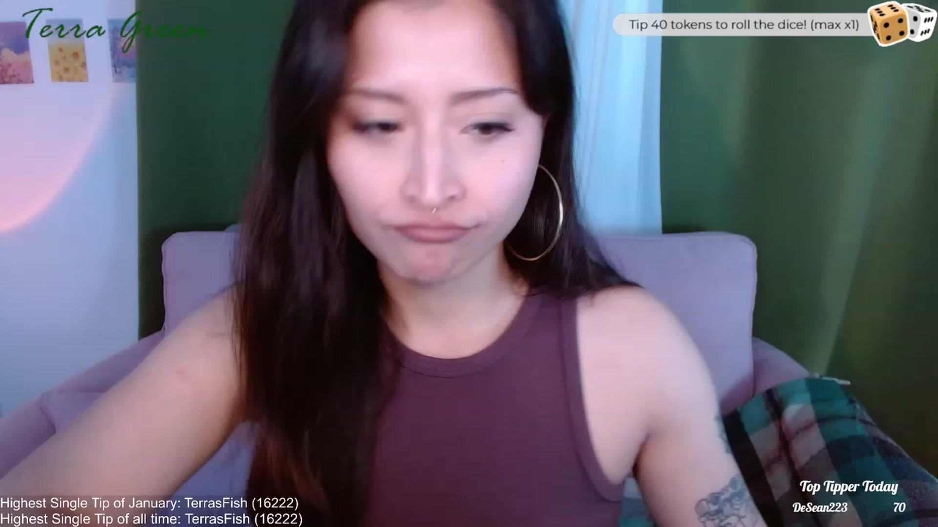 Gallery image thumbnail from TerraGreen's myfreecams stream on, 01/16/2024, 17:52 image 9 of 20