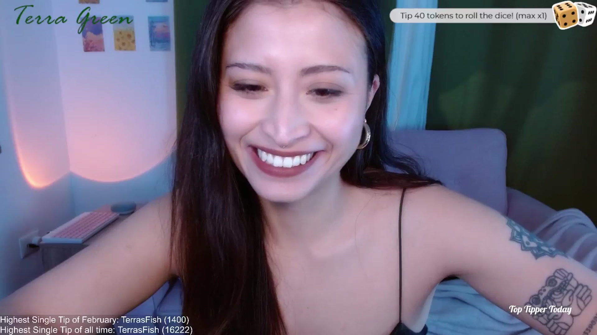 Gallery image thumbnail from TerraGreen's myfreecams stream on, 02/07/2024, 17:39 image 11 of 20