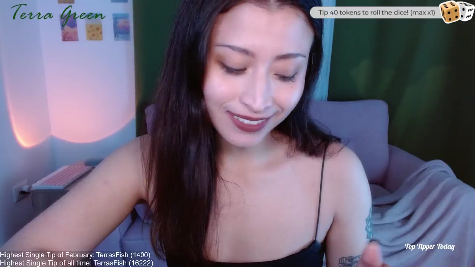 Gallery image thumbnail from TerraGreen's myfreecams stream on, 02/07/2024, 17:39 image 5 of 20