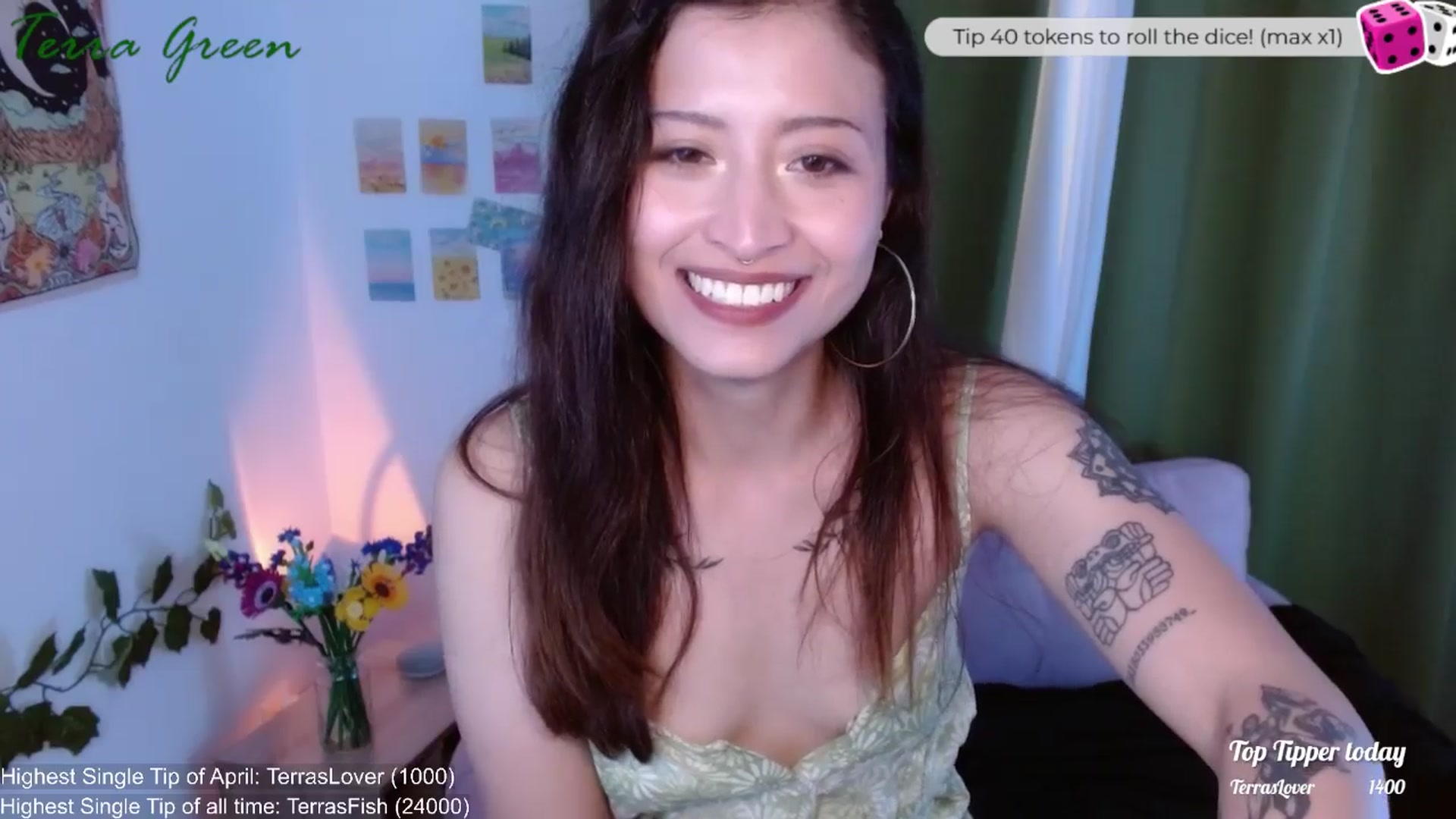 Gallery image thumbnail from TerraGreen's myfreecams stream on, 04/03/2024, 24:04 image 7 of 20