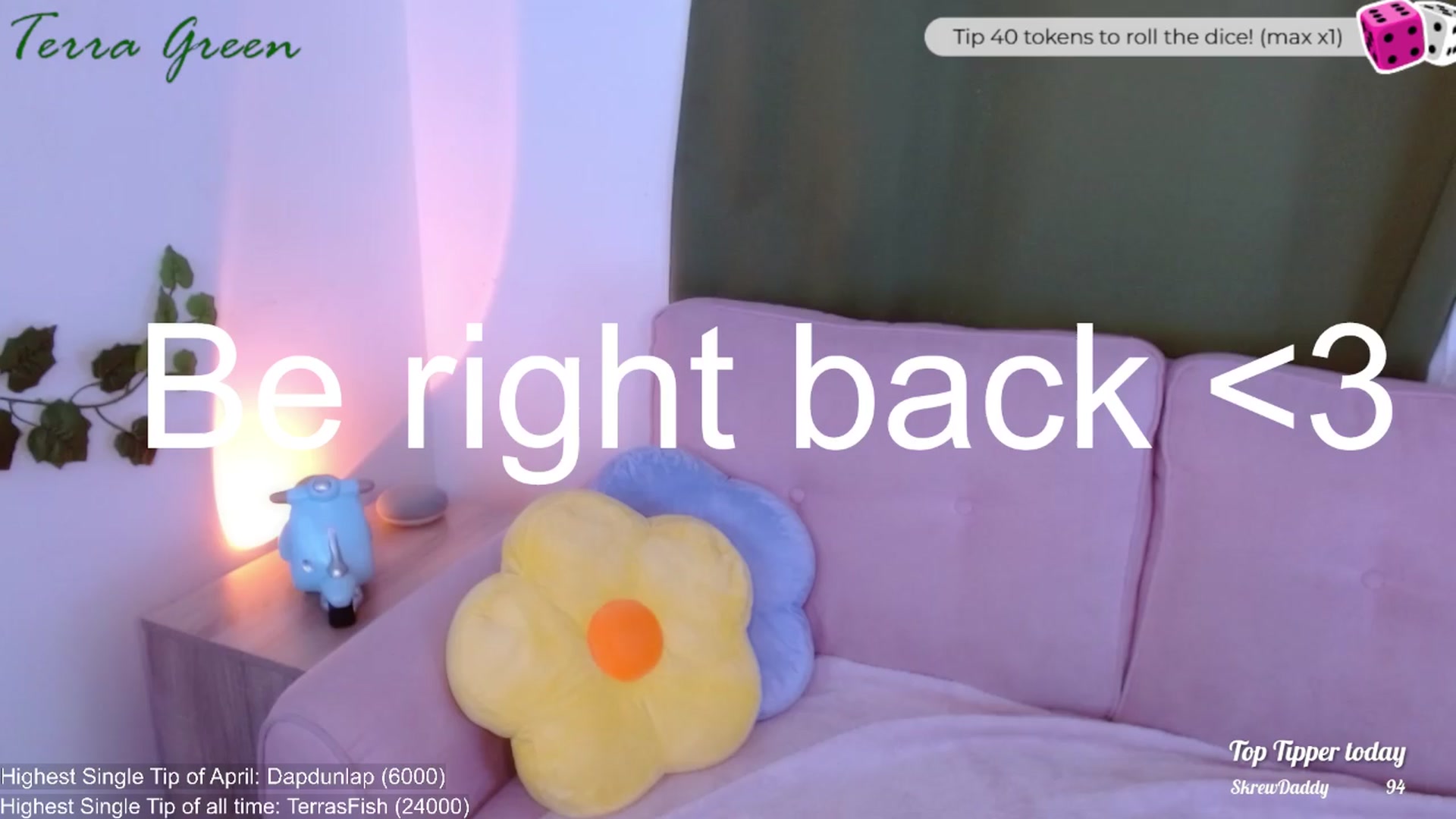 Gallery image thumbnail from TerraGreen's myfreecams stream on, 04/14/2024, 21:25 image 1 of 20