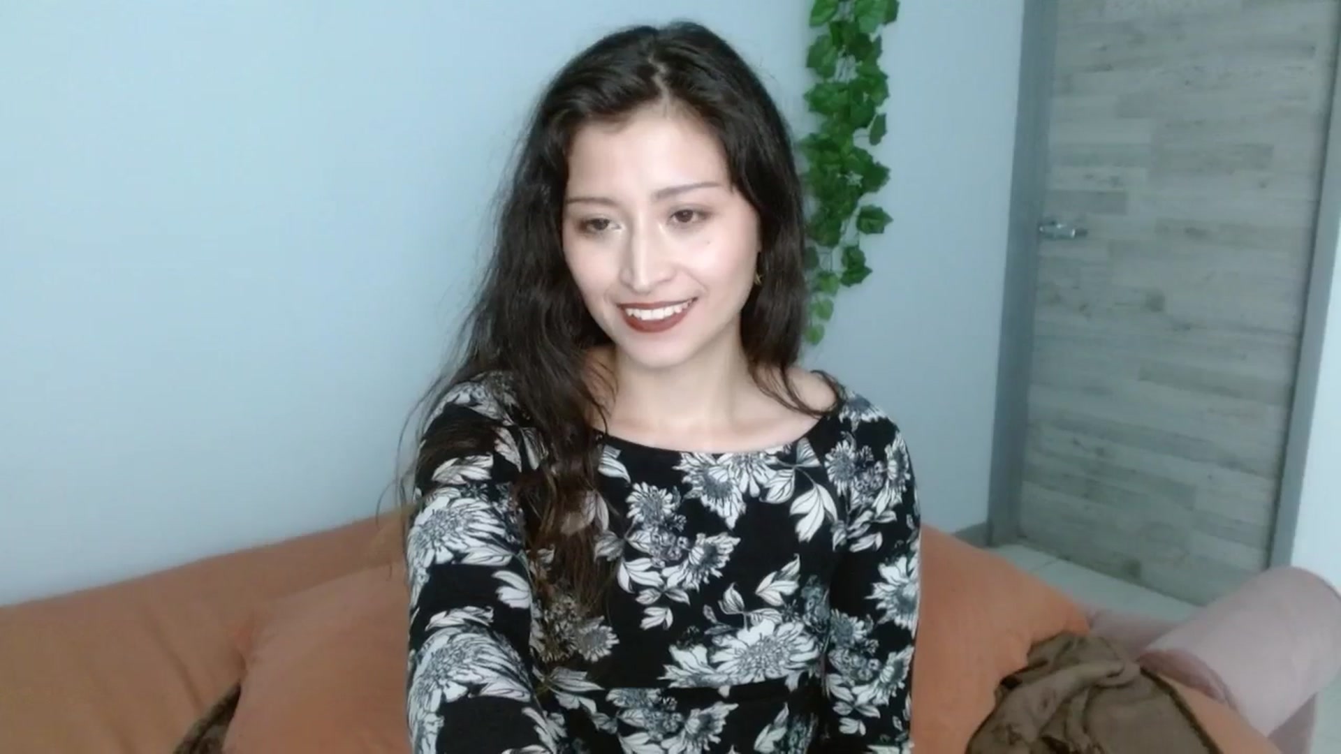 Gallery image thumbnail from TerraGreen's myfreecams stream on, 11/19/2024, 21:36 image 15 of 20