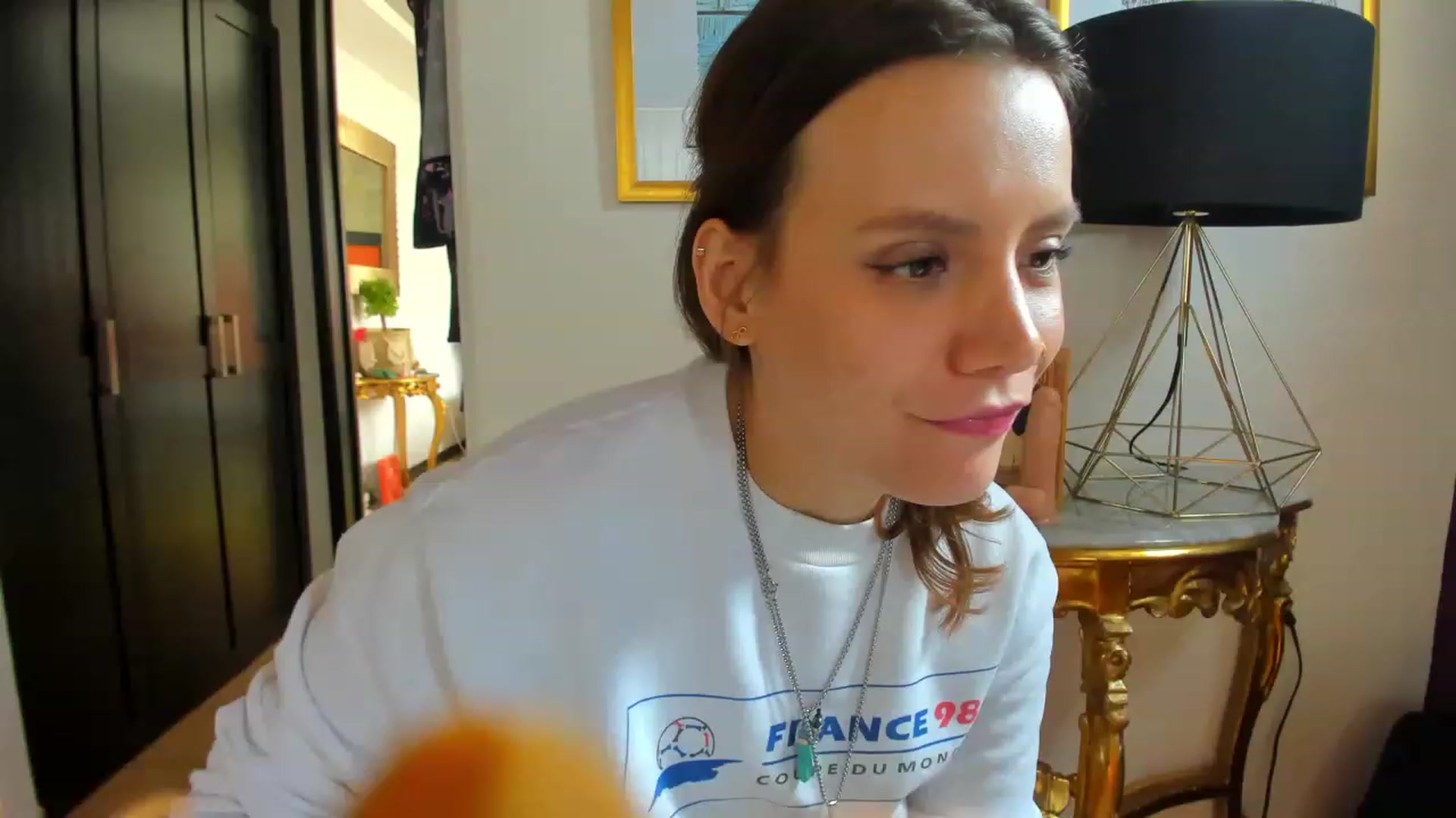 Gallery image thumbnail from Terrabite_'s myfreecams stream on, 11/24/2022, 19:29 image 4 of 20
