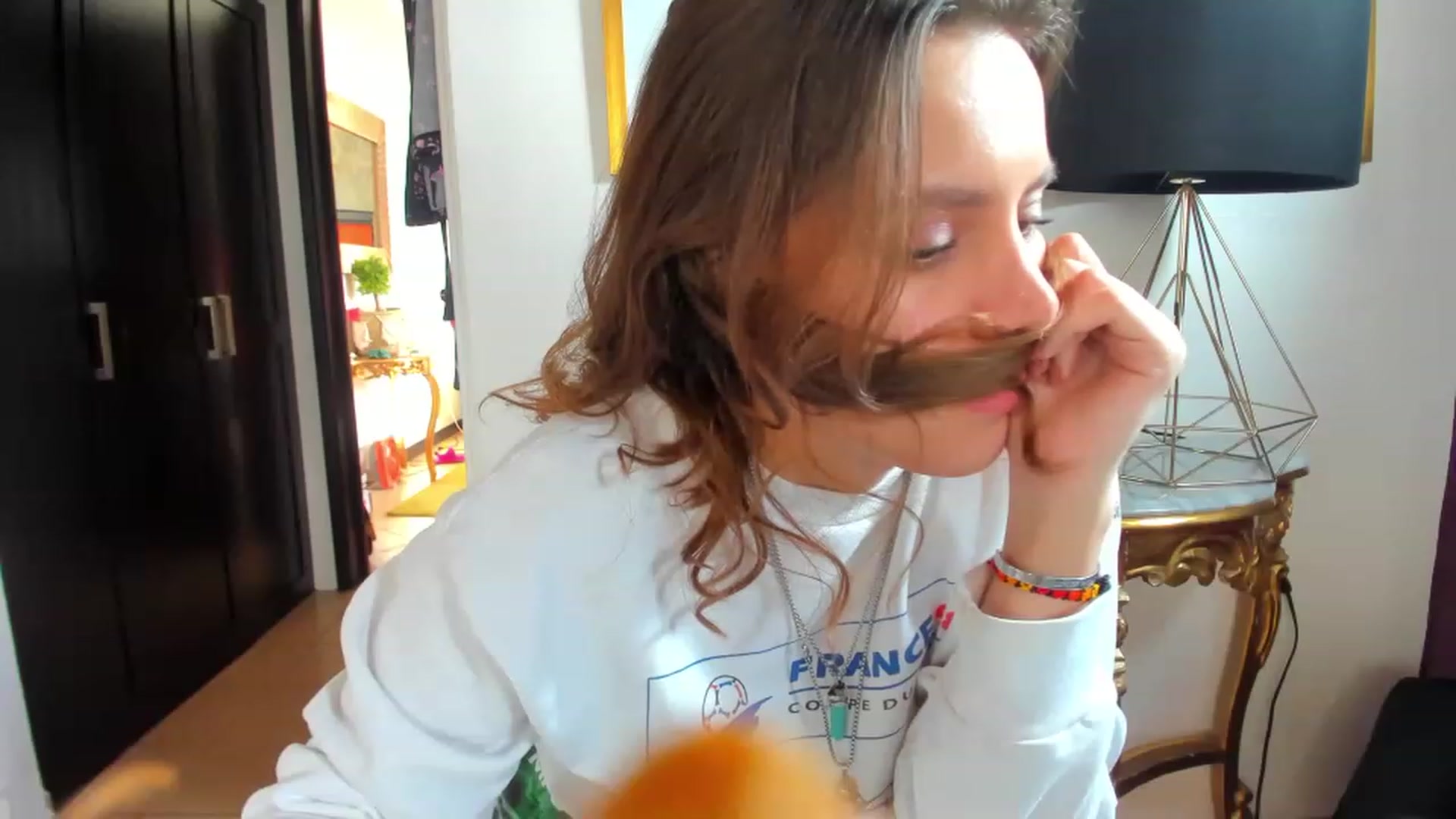 Gallery image thumbnail from Terrabite_'s myfreecams stream on, 11/24/2022, 22:13 image 18 of 20