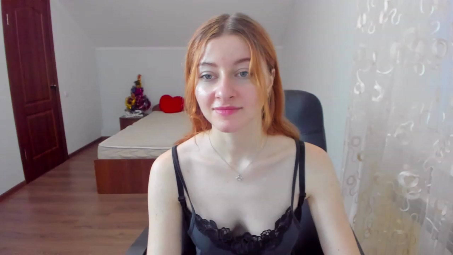 Gallery image thumbnail from Terri_Hims's myfreecams stream on, 12/17/2022, 13:34 image 3 of 20