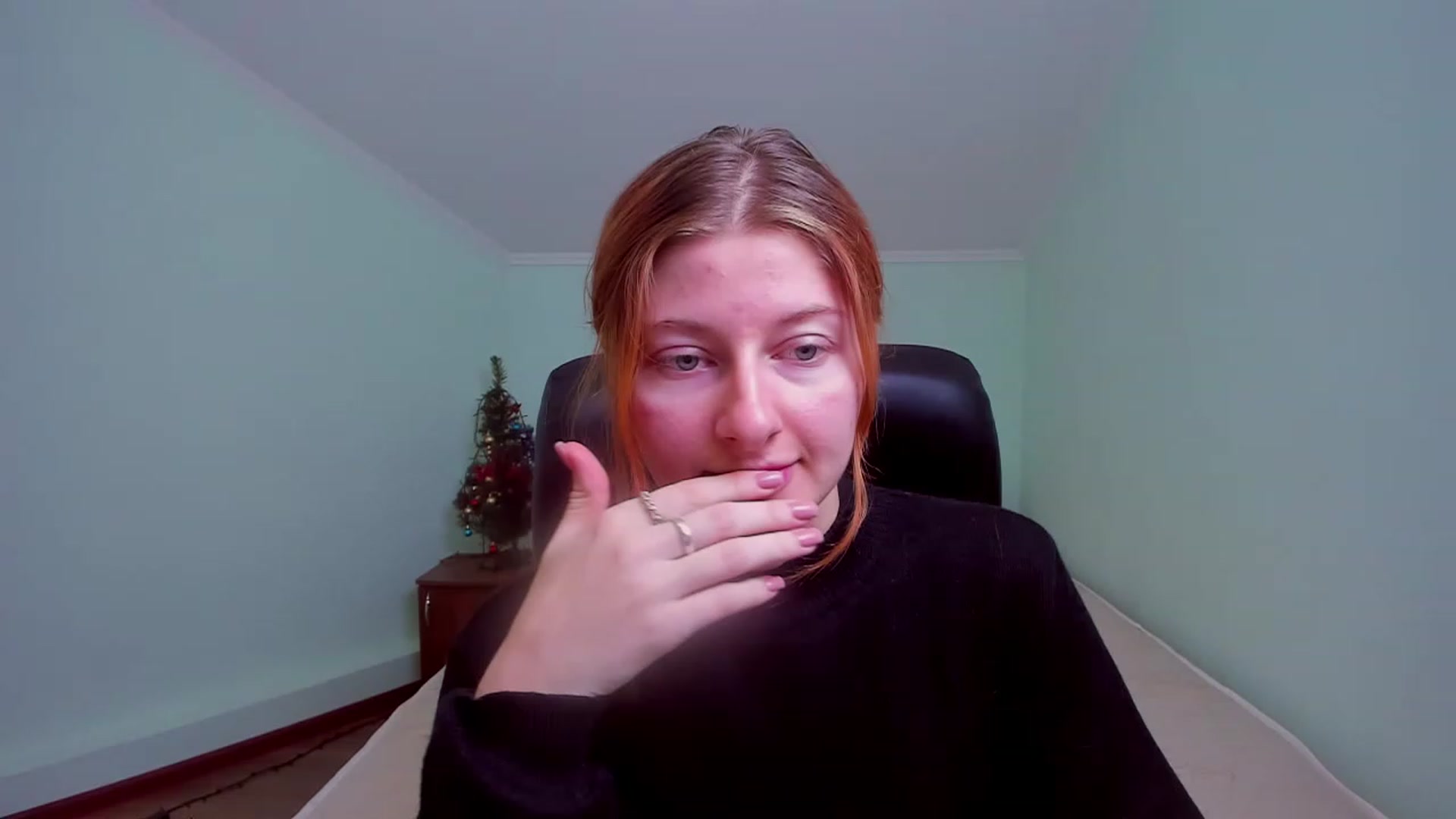 Gallery image thumbnail from Terri_Hims's myfreecams stream on, 12/22/2022, 13:16 image 16 of 20