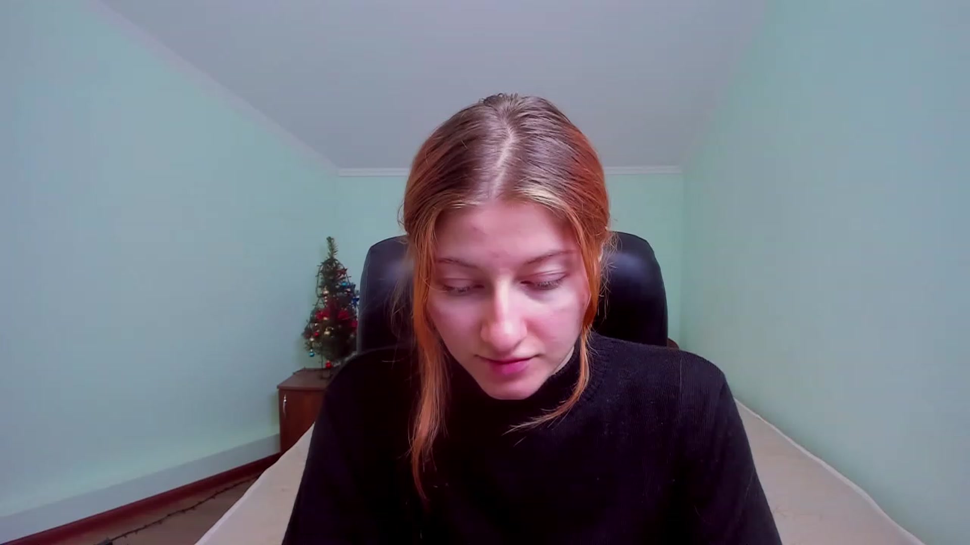 Gallery image thumbnail from Terri_Hims's myfreecams stream on, 12/22/2022, 13:16 image 17 of 20