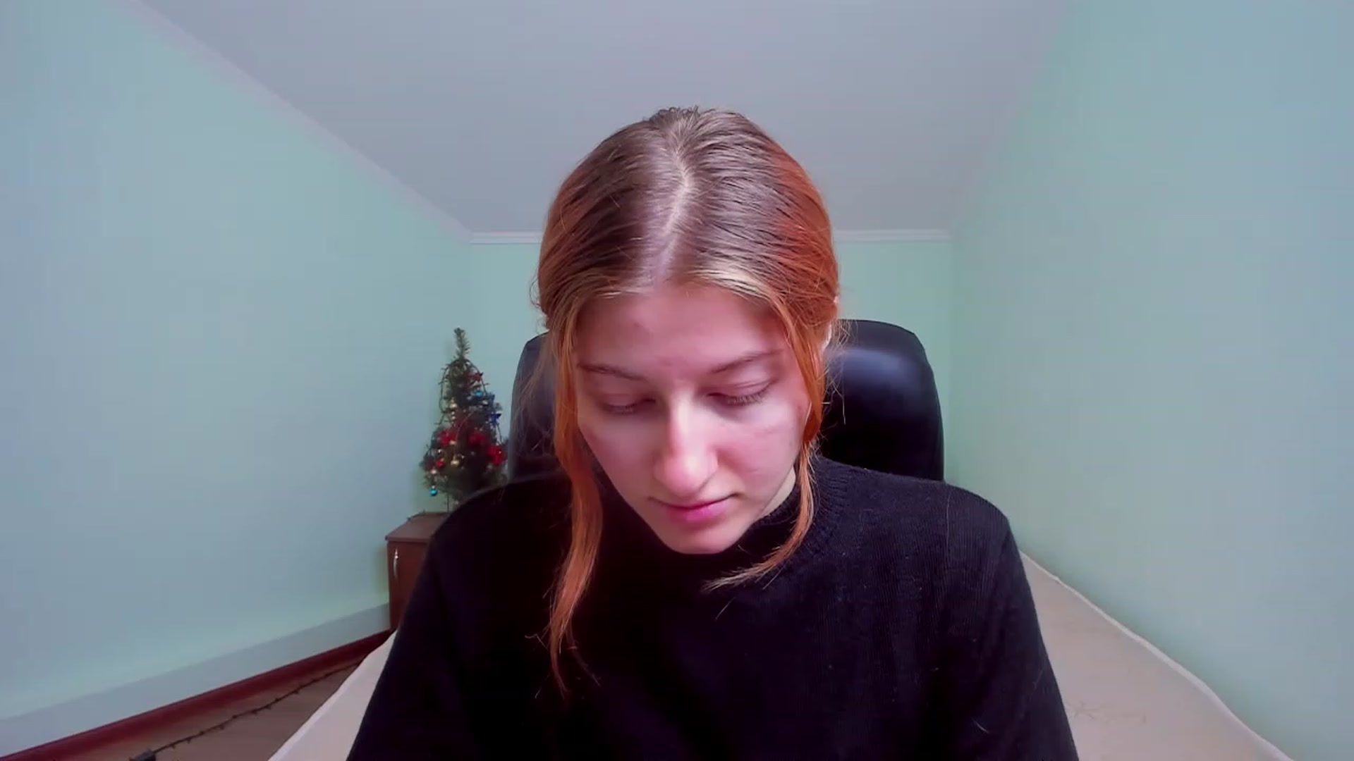 Gallery image thumbnail from Terri_Hims's myfreecams stream on, 12/22/2022, 13:16 image 8 of 20