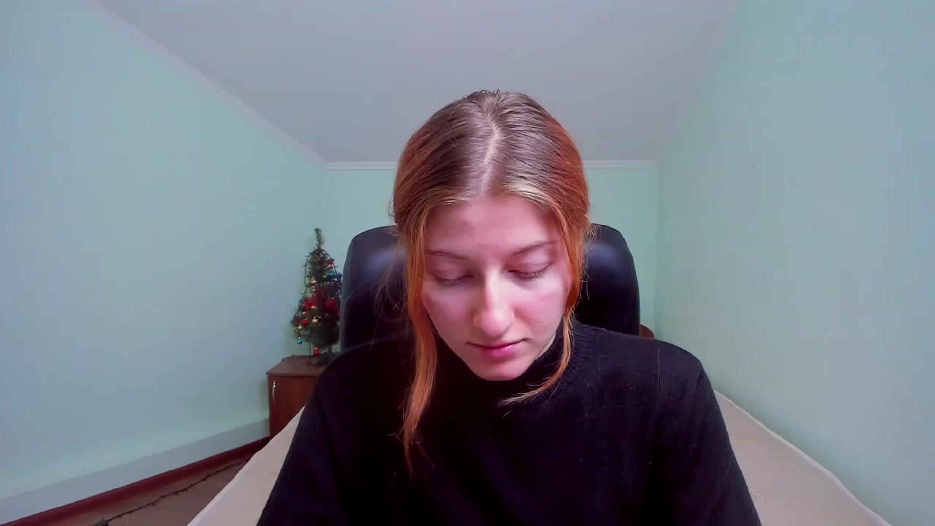 Gallery image thumbnail from Terri_Hims's myfreecams stream on, 12/22/2022, 13:16 image 14 of 20