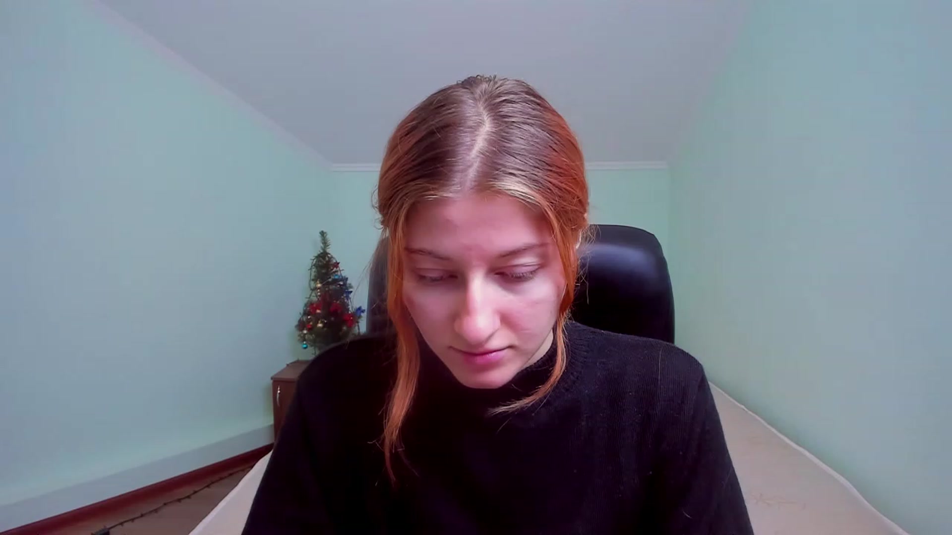 Gallery image thumbnail from Terri_Hims's myfreecams stream on, 12/22/2022, 13:16 image 7 of 20
