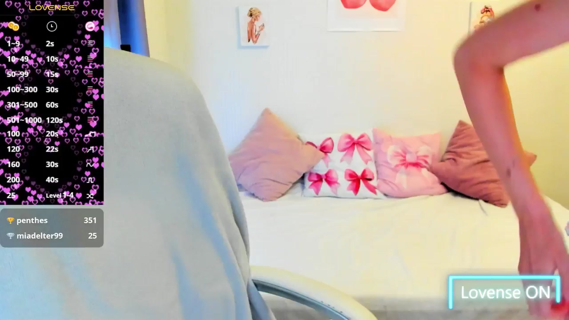 Gallery image thumbnail from Terrygardner's myfreecams stream on, 07/10/2025, 10:33 image 5 of 20