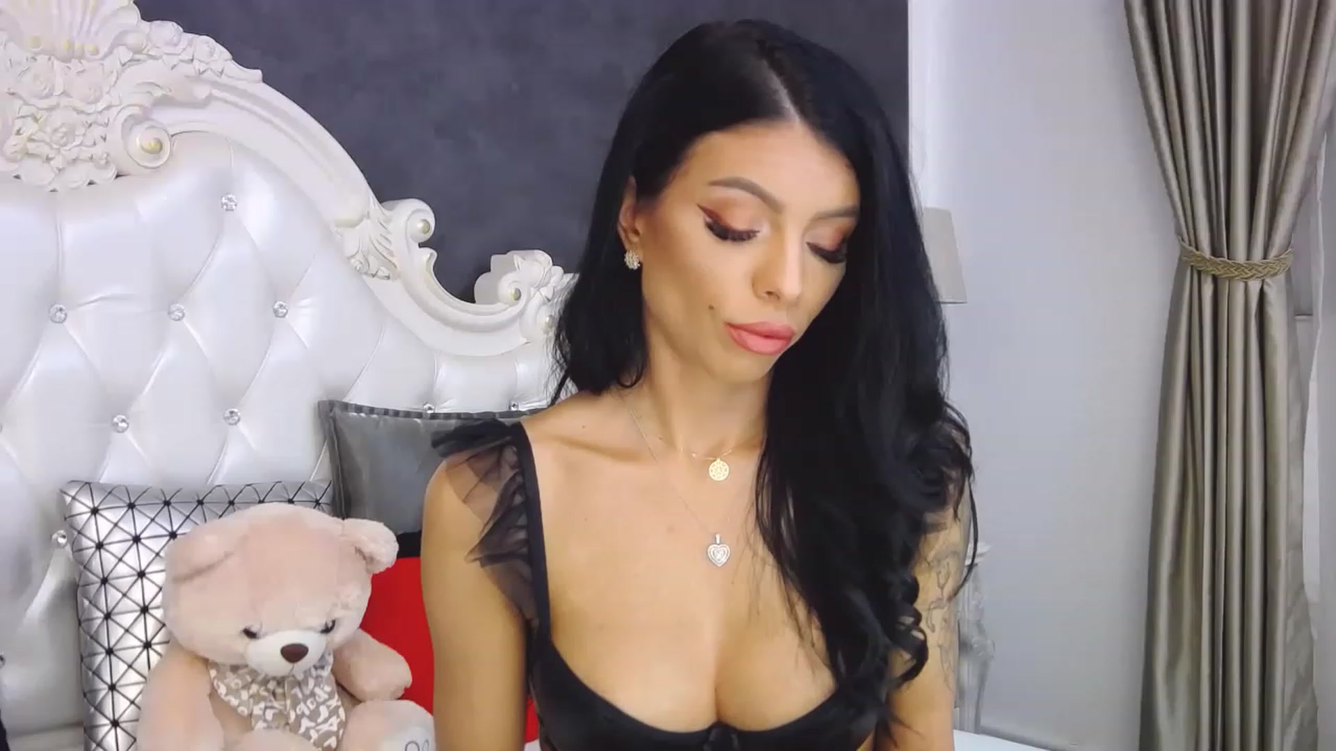Gallery image thumbnail from Tesa000's myfreecams stream on, 12/07/2022, 09:07 image 16 of 20