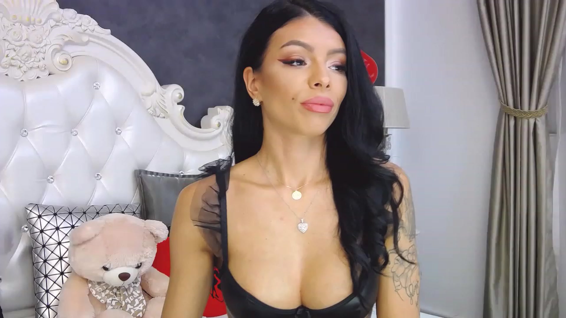 Gallery image thumbnail from Tesa000's myfreecams stream on, 12/07/2022, 09:07 image 8 of 20