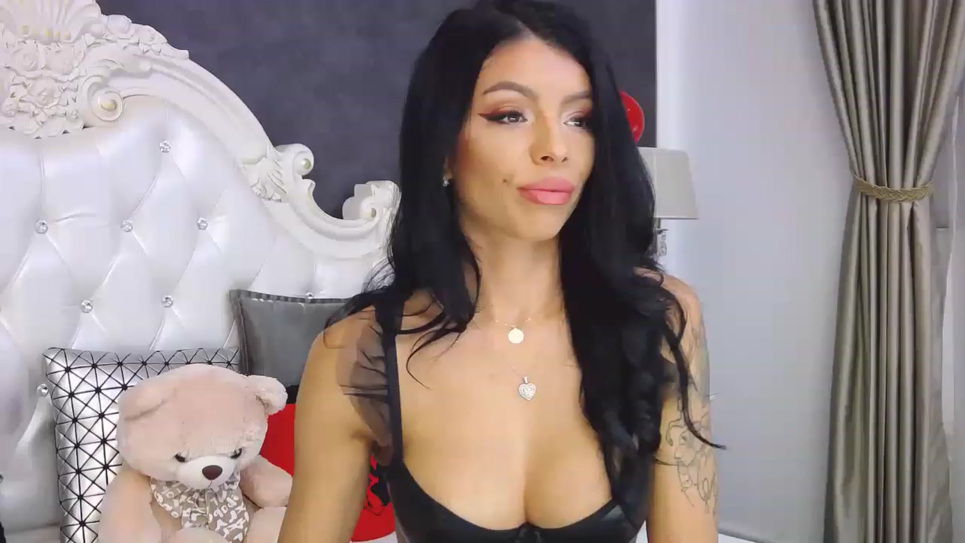Gallery image thumbnail from Tesa000's myfreecams stream on, 12/07/2022, 09:07 image 6 of 20