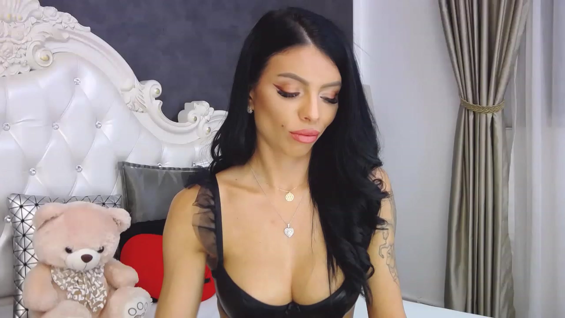 Gallery image thumbnail from Tesa000's myfreecams stream on, 12/07/2022, 11:43 image 18 of 20