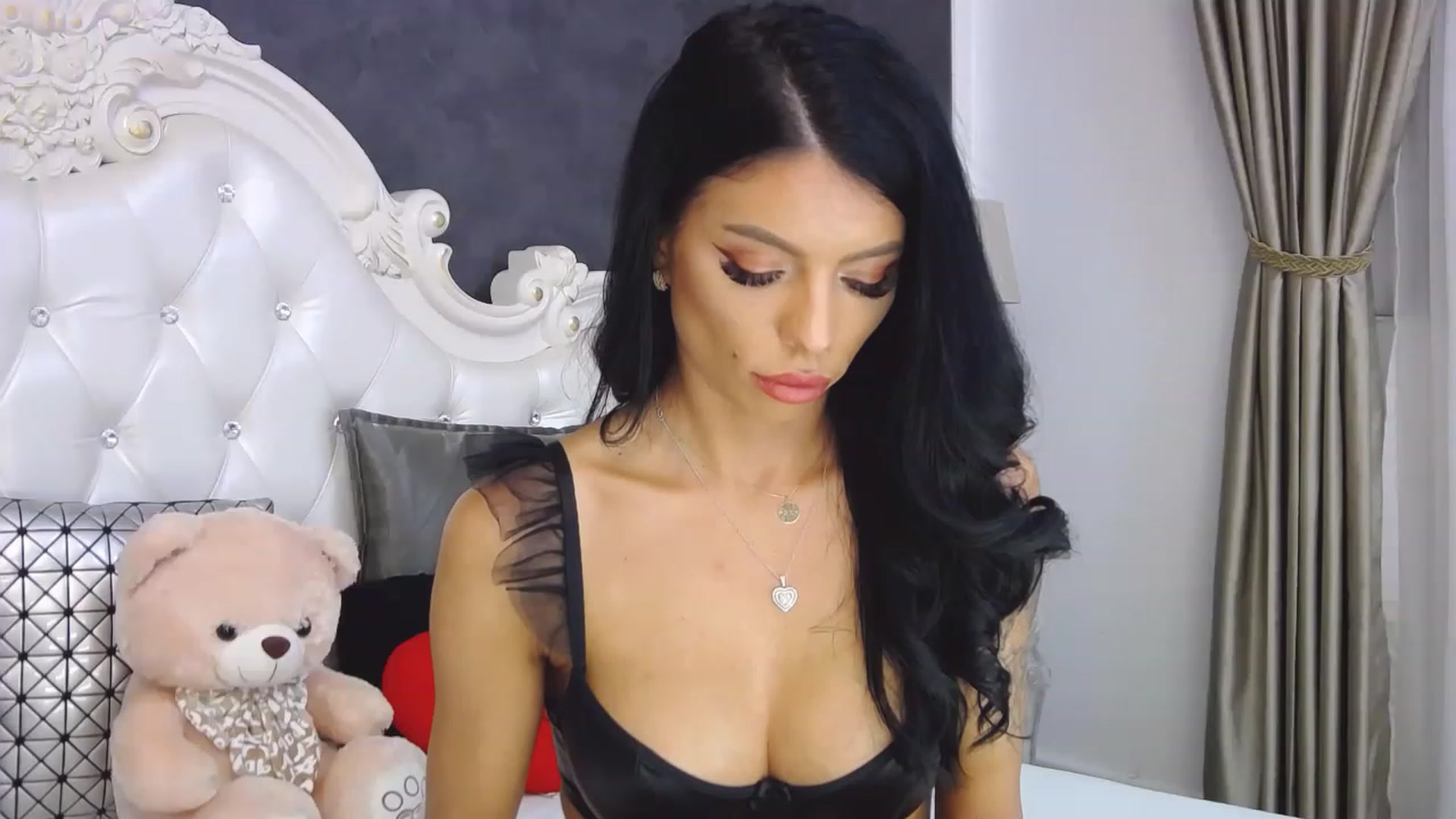 Gallery image thumbnail from Tesa000's myfreecams stream on, 12/07/2022, 13:35 image 6 of 20