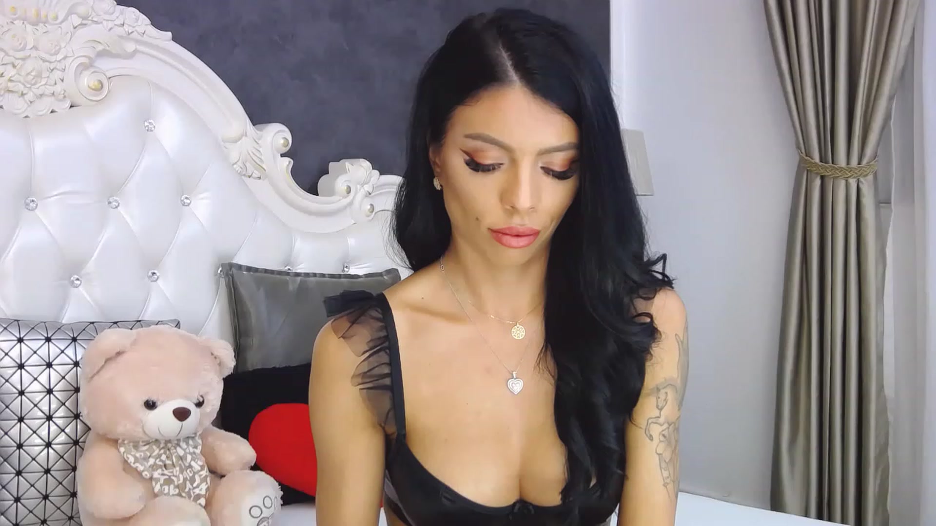 Gallery image thumbnail from Tesa000's myfreecams stream on, 12/07/2022, 13:35 image 15 of 20