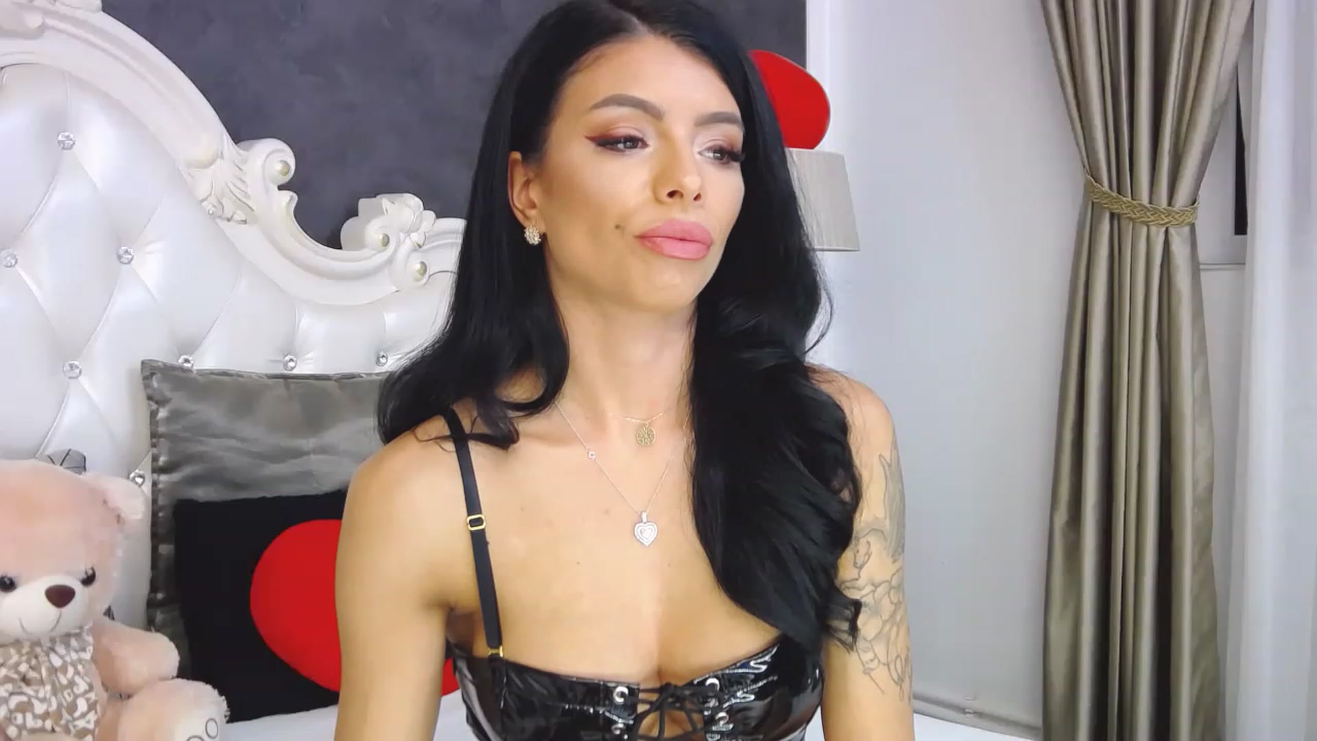 Gallery image thumbnail from Tesa000's myfreecams stream on, 12/09/2022, 09:51 image 12 of 20