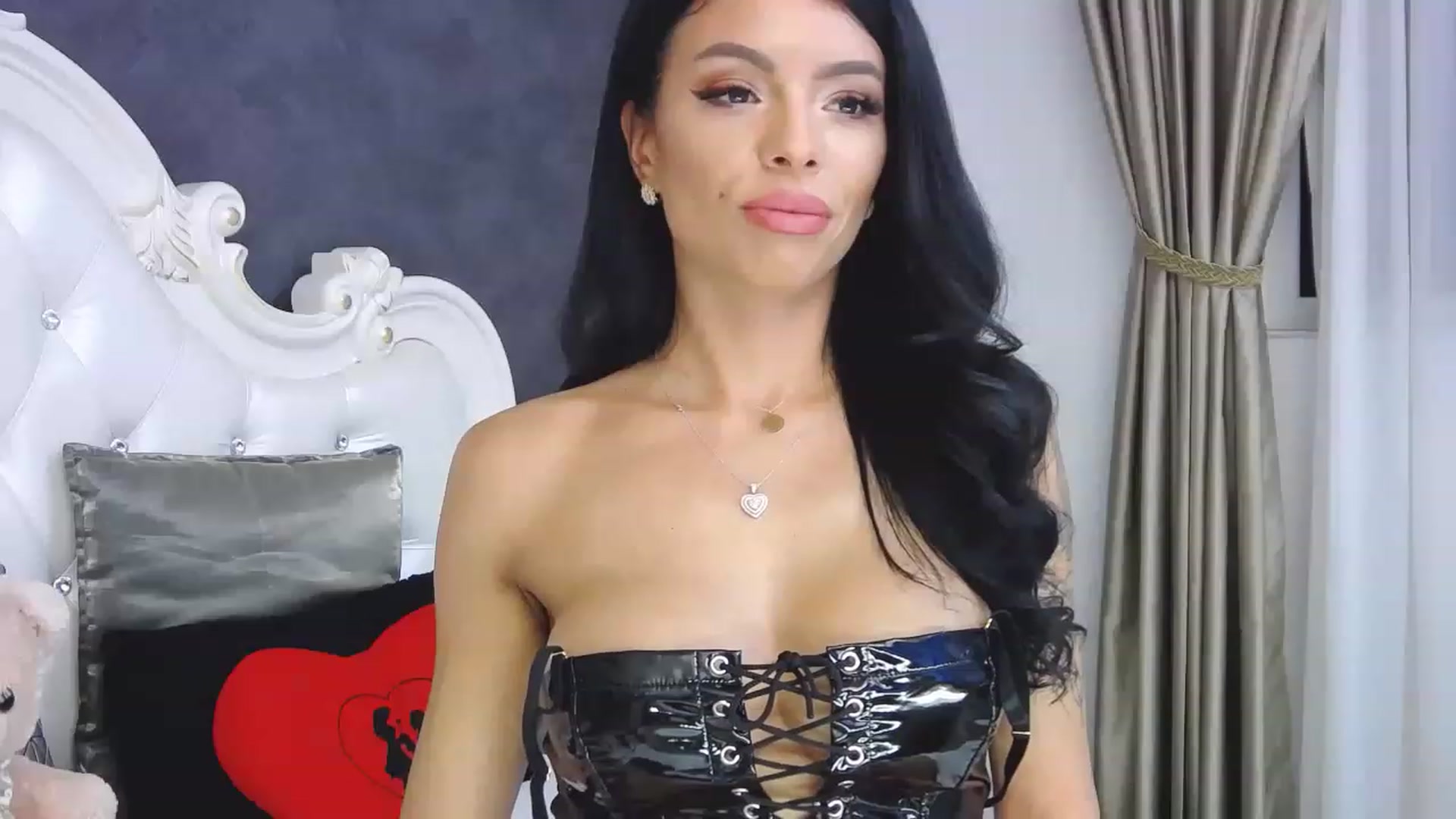 Gallery image thumbnail from Tesa000's myfreecams stream on, 12/09/2022, 12:56 image 3 of 20