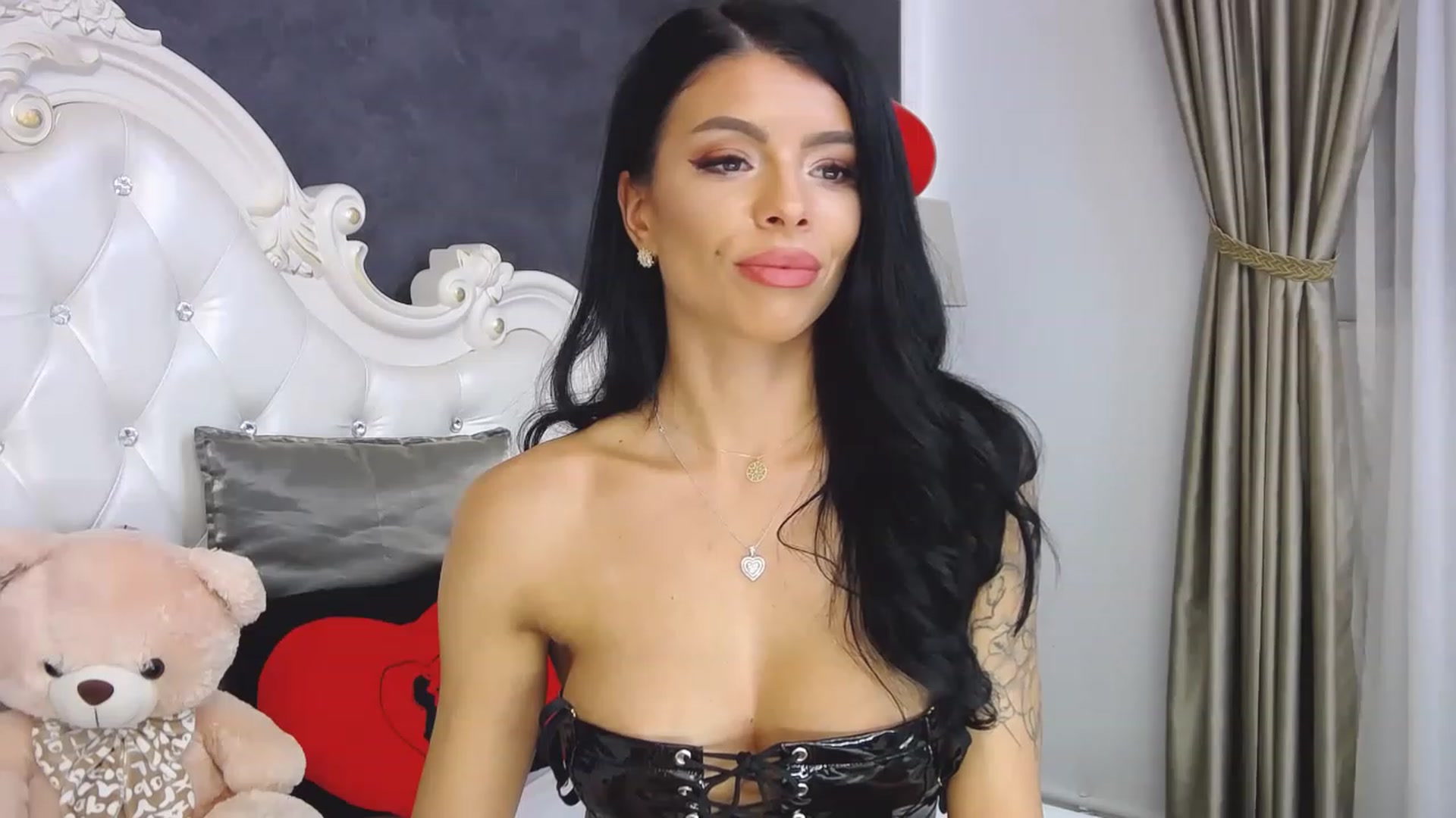 Gallery image thumbnail from Tesa000's myfreecams stream on, 12/09/2022, 14:02 image 14 of 20