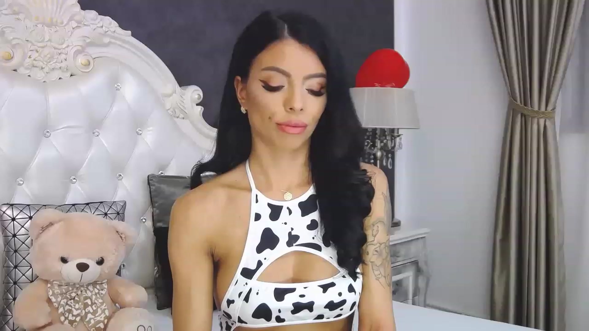 Gallery image thumbnail from Tesa000's myfreecams stream on, 12/11/2022, 09:32 image 19 of 20