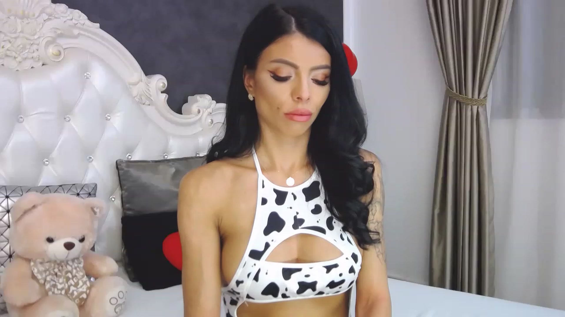 Gallery image thumbnail from Tesa000's myfreecams stream on, 12/11/2022, 13:29 image 6 of 20