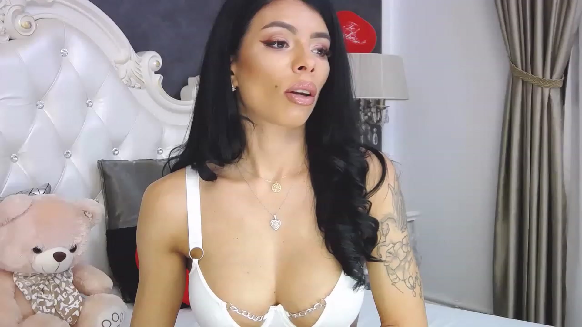 Gallery image thumbnail from Tesa000's myfreecams stream on, 12/17/2022, 13:09 image 1 of 20
