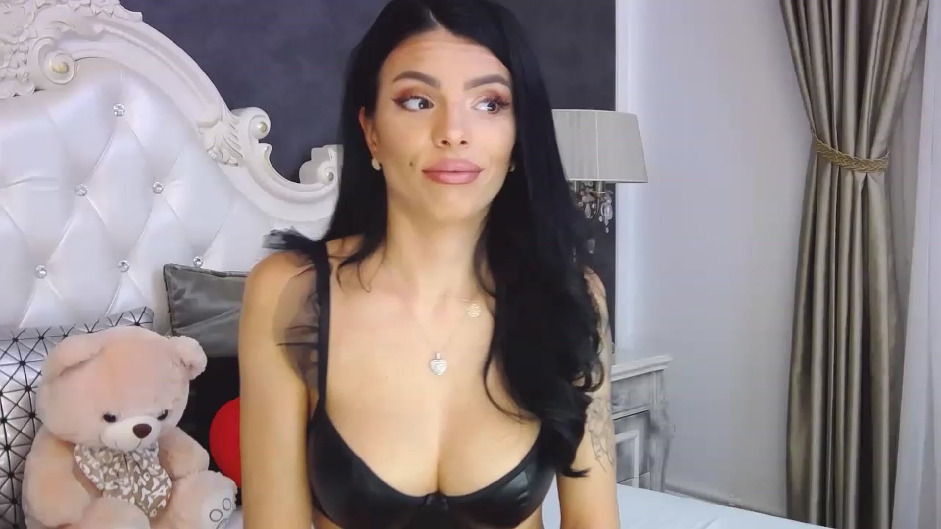 Gallery image thumbnail from Tesa000's myfreecams stream on, 12/29/2022, 13:21 image 9 of 20