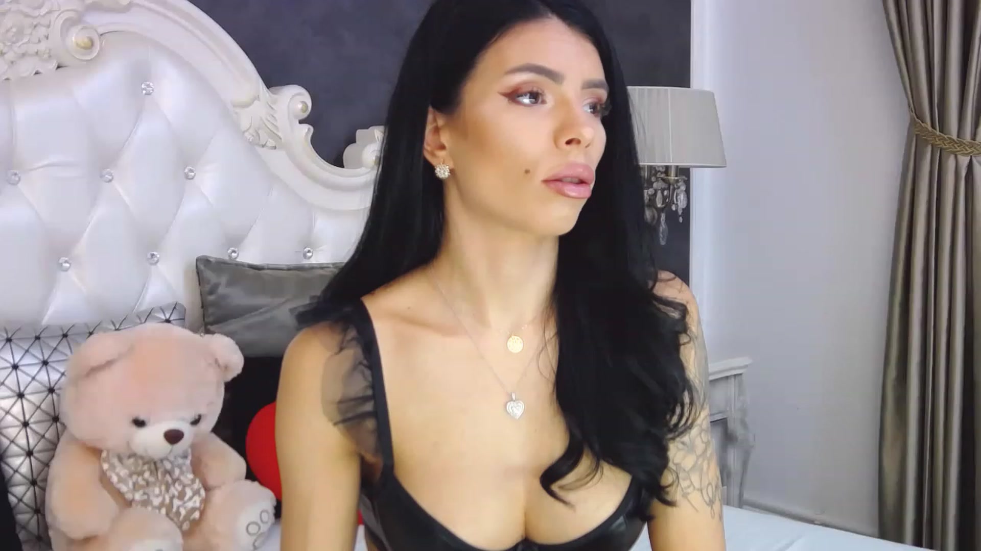 Gallery image thumbnail from Tesa000's myfreecams stream on, 12/29/2022, 13:21 image 12 of 20