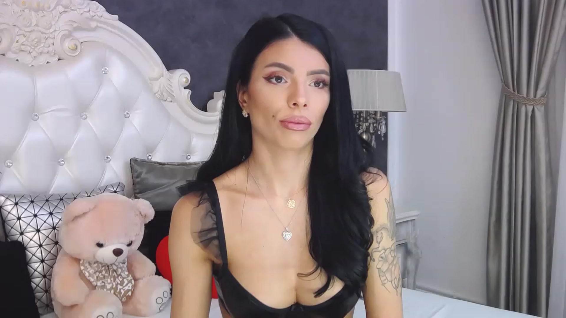 Gallery image thumbnail from Tesa000's myfreecams stream on, 12/29/2022, 13:21 image 11 of 20
