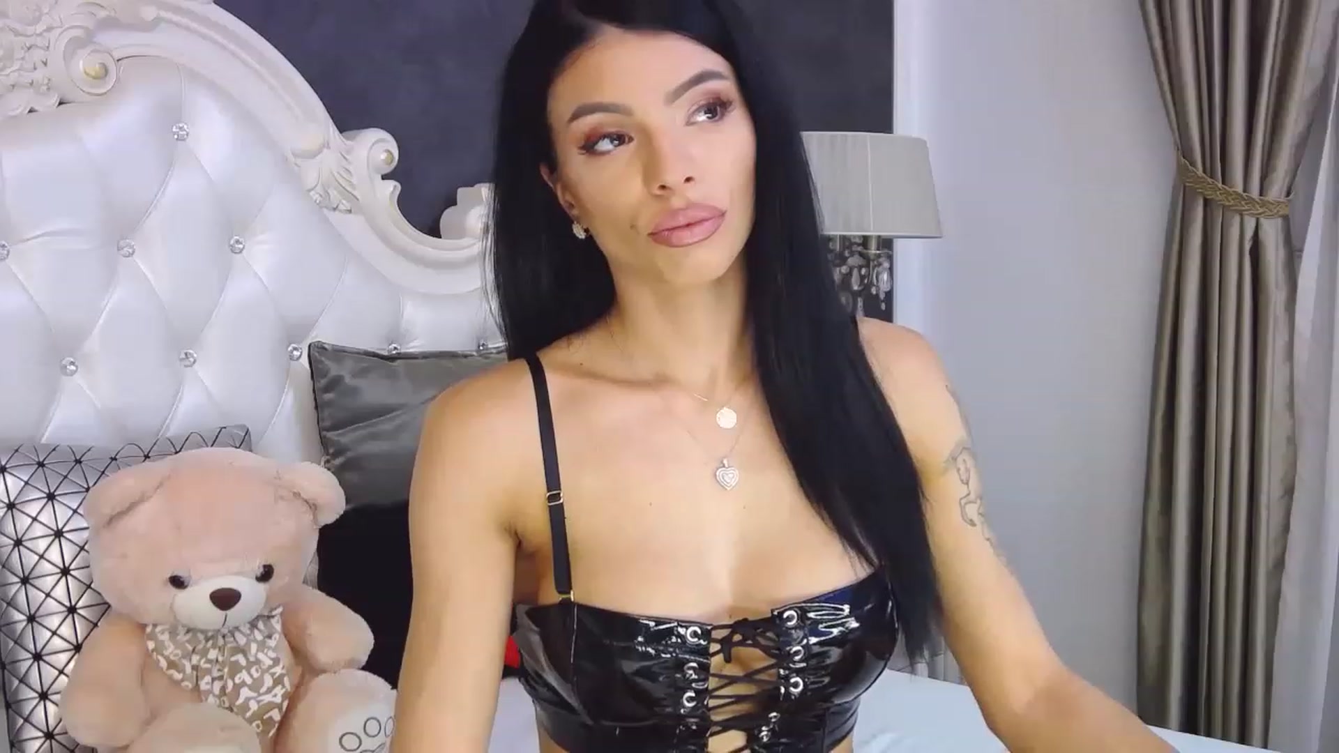 Gallery image thumbnail from Tesa000's myfreecams stream on, 01/02/2023, 14:10 image 5 of 20