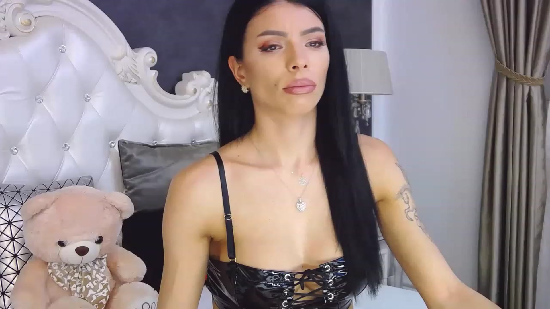 Gallery image thumbnail from Tesa000's myfreecams stream on, 01/02/2023, 14:10 image 7 of 20