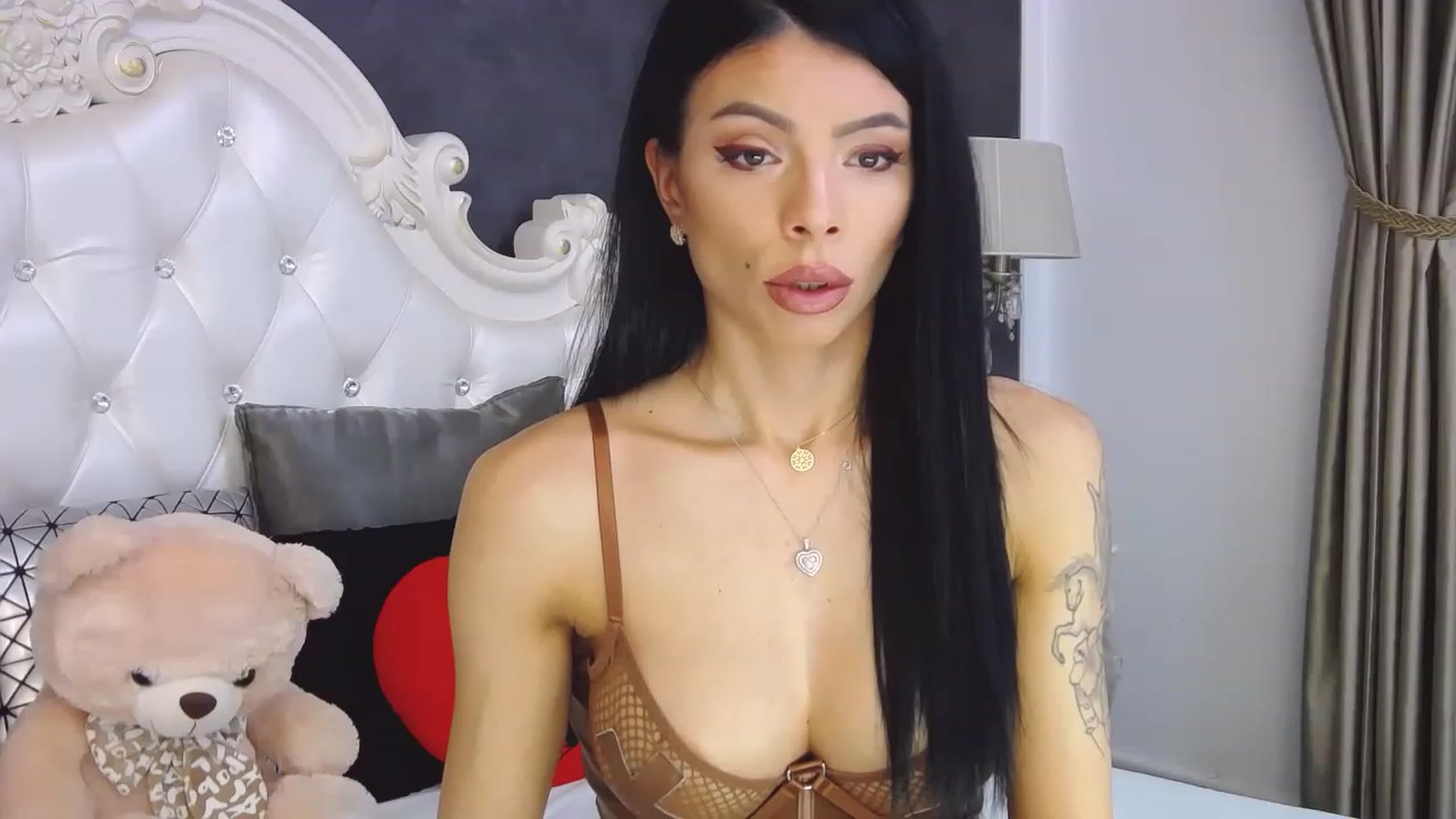 Gallery image thumbnail from Tesa000's myfreecams stream on, 01/03/2023, 10:18 image 12 of 20