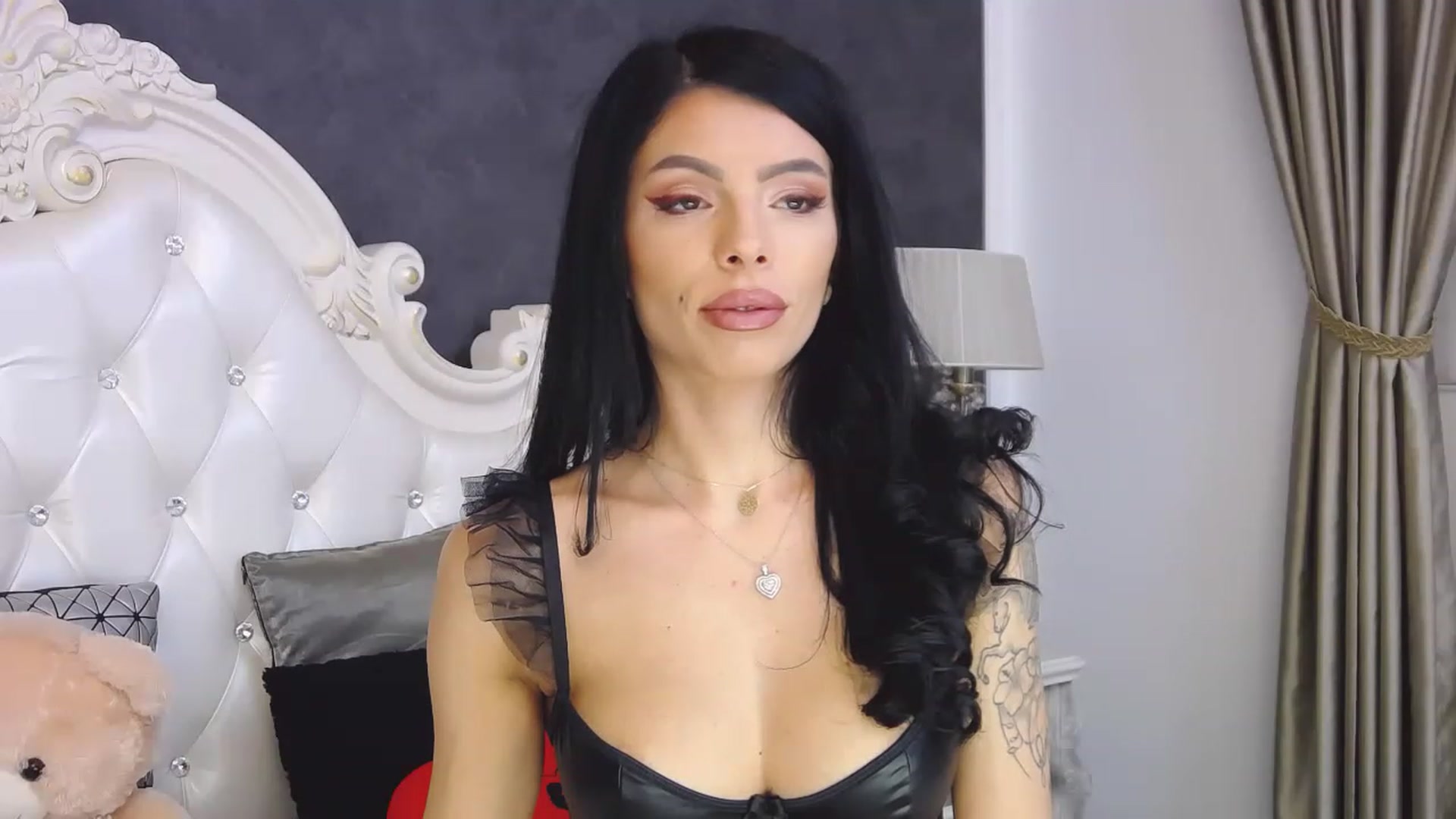 Gallery image thumbnail from Tesa000's myfreecams stream on, 01/05/2023, 10:44 image 5 of 20