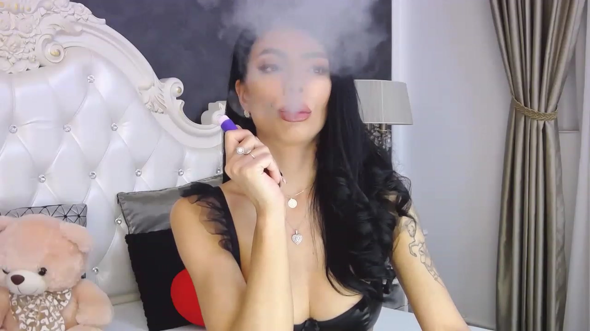 Gallery image thumbnail from Tesa000's myfreecams stream on, 01/05/2023, 10:44 image 17 of 20