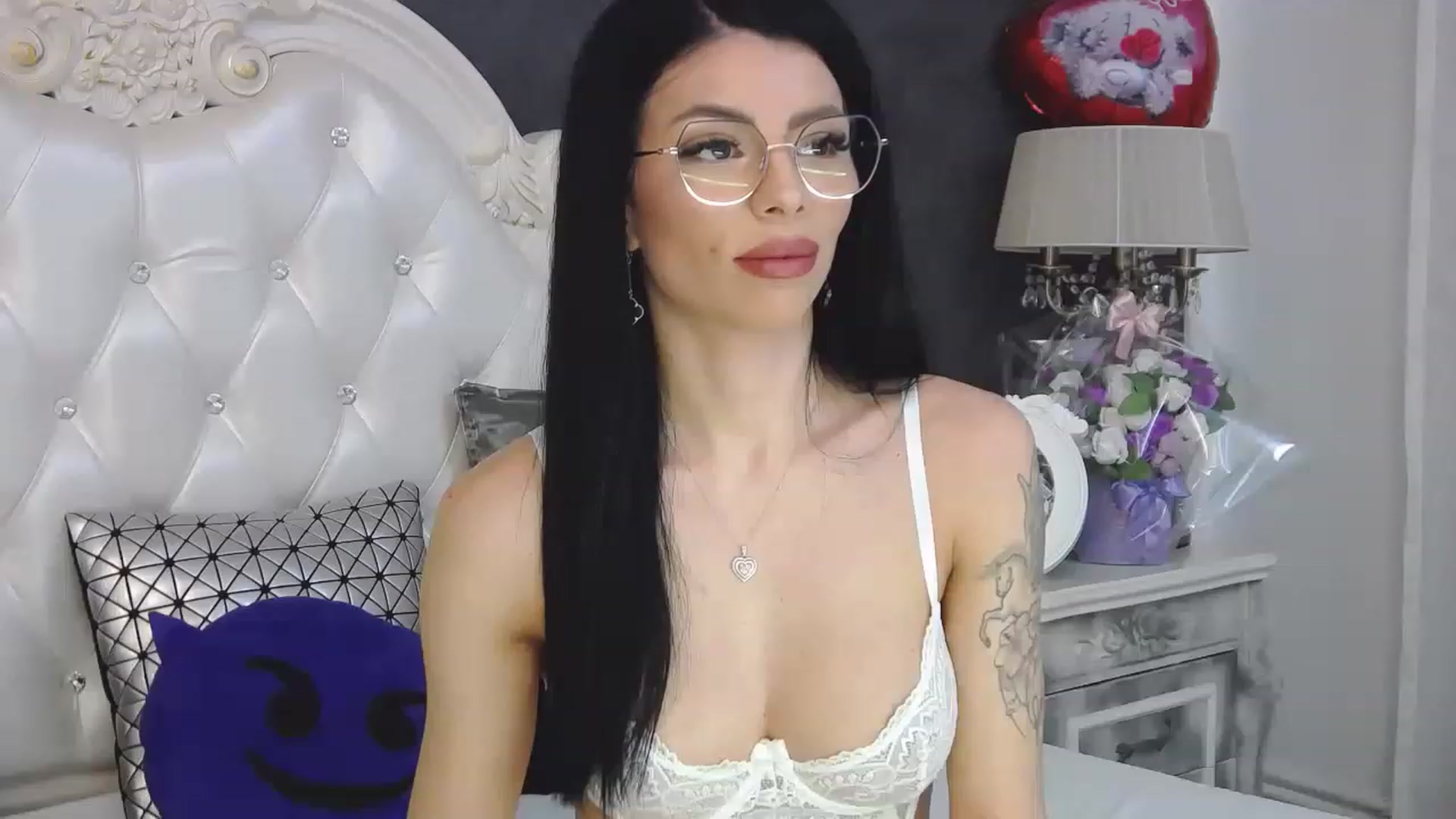 Gallery image thumbnail from Tesa000's myfreecams stream on, 03/21/2023, 09:57 image 4 of 20