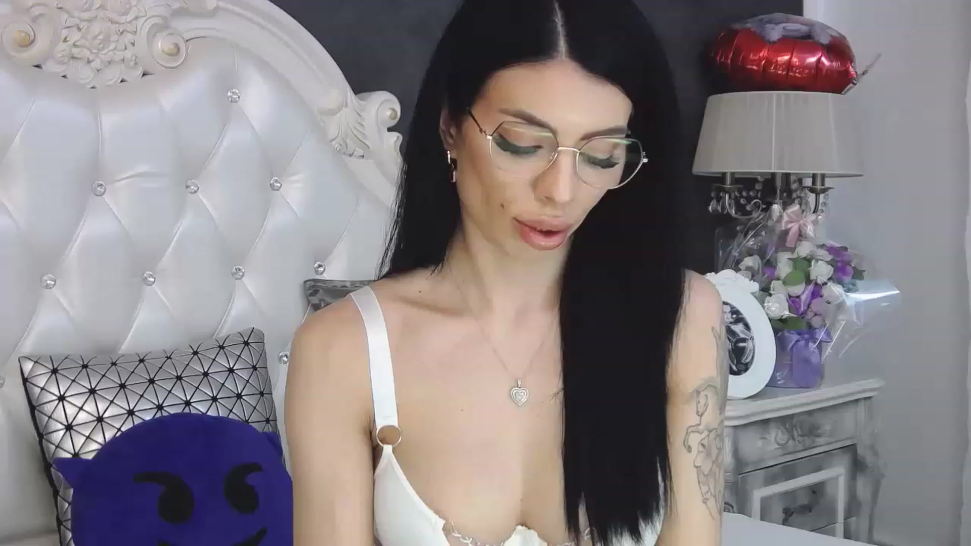 Gallery image thumbnail from Tesa000's myfreecams stream on, 03/25/2023, 14:14 image 15 of 20