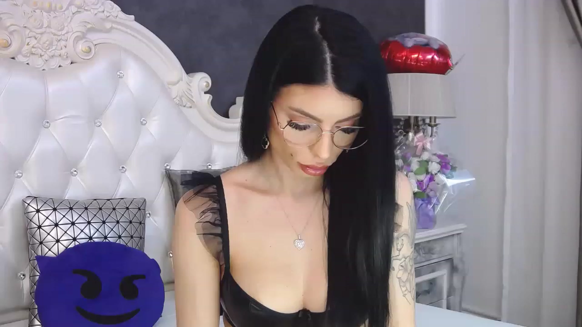 Gallery image thumbnail from Tesa000's myfreecams stream on, 03/26/2023, 08:23 image 13 of 20