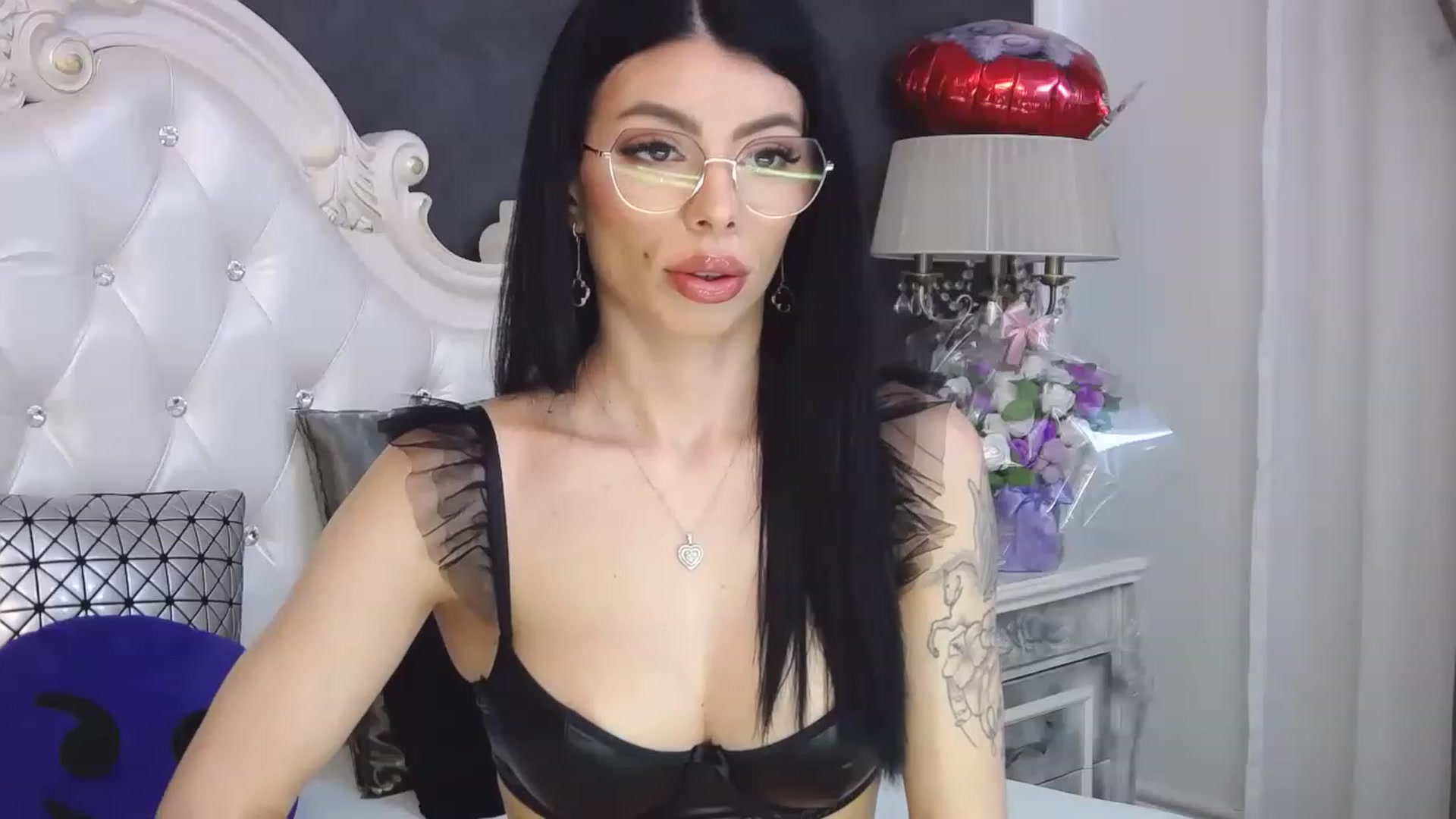 Gallery image thumbnail from Tesa000's myfreecams stream on, 03/26/2023, 11:09 image 19 of 20
