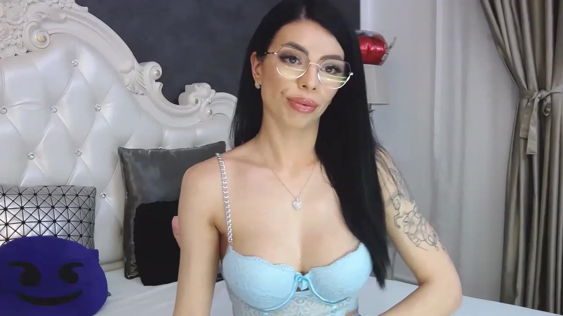 Gallery image thumbnail from Tesa000's myfreecams stream on, 03/29/2023, 13:46 image 3 of 20