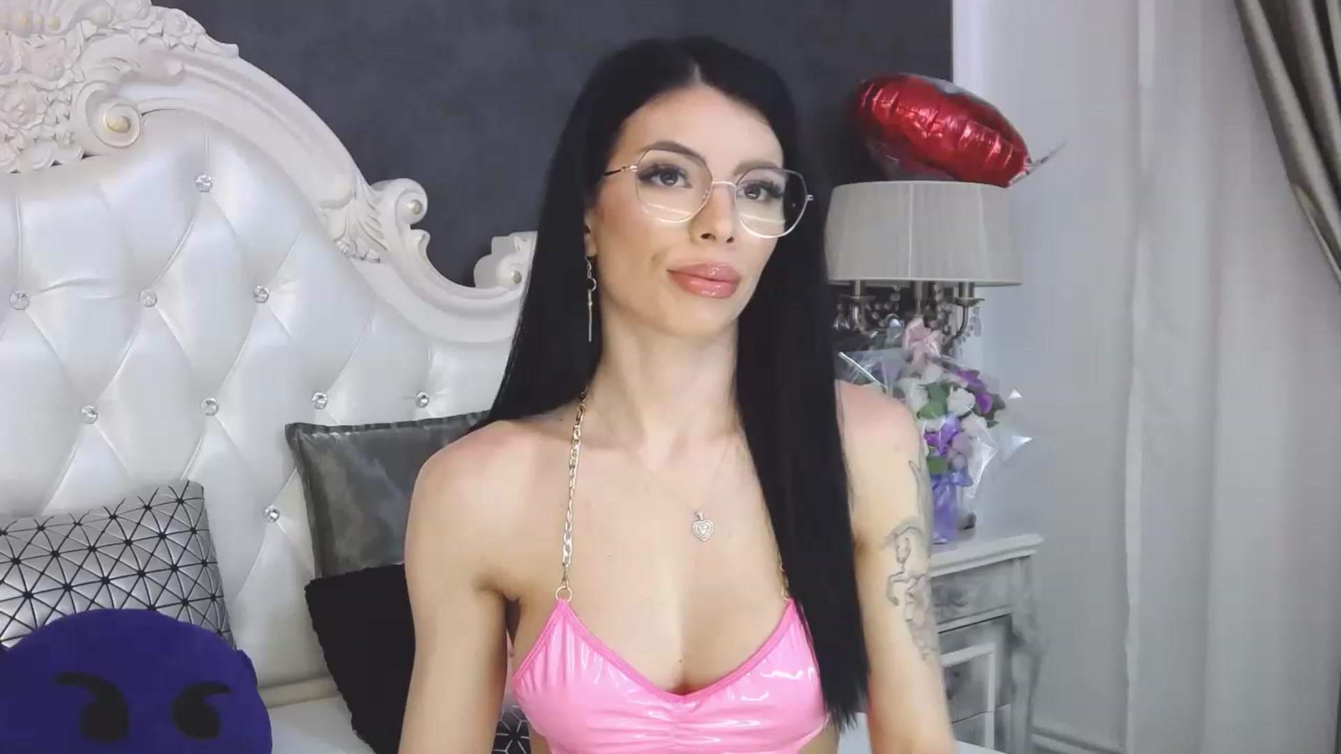 Gallery image thumbnail from Tesa000's myfreecams stream on, 04/03/2023, 08:35 image 2 of 20