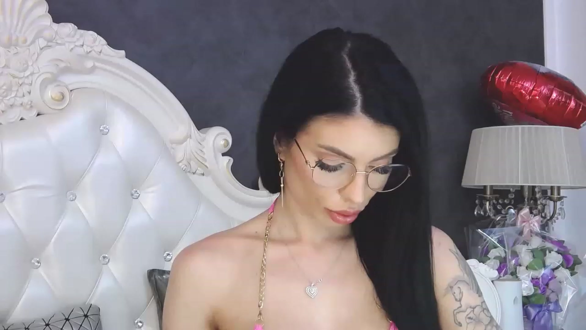 Gallery image thumbnail from Tesa000's myfreecams stream on, 04/03/2023, 09:14 image 12 of 20