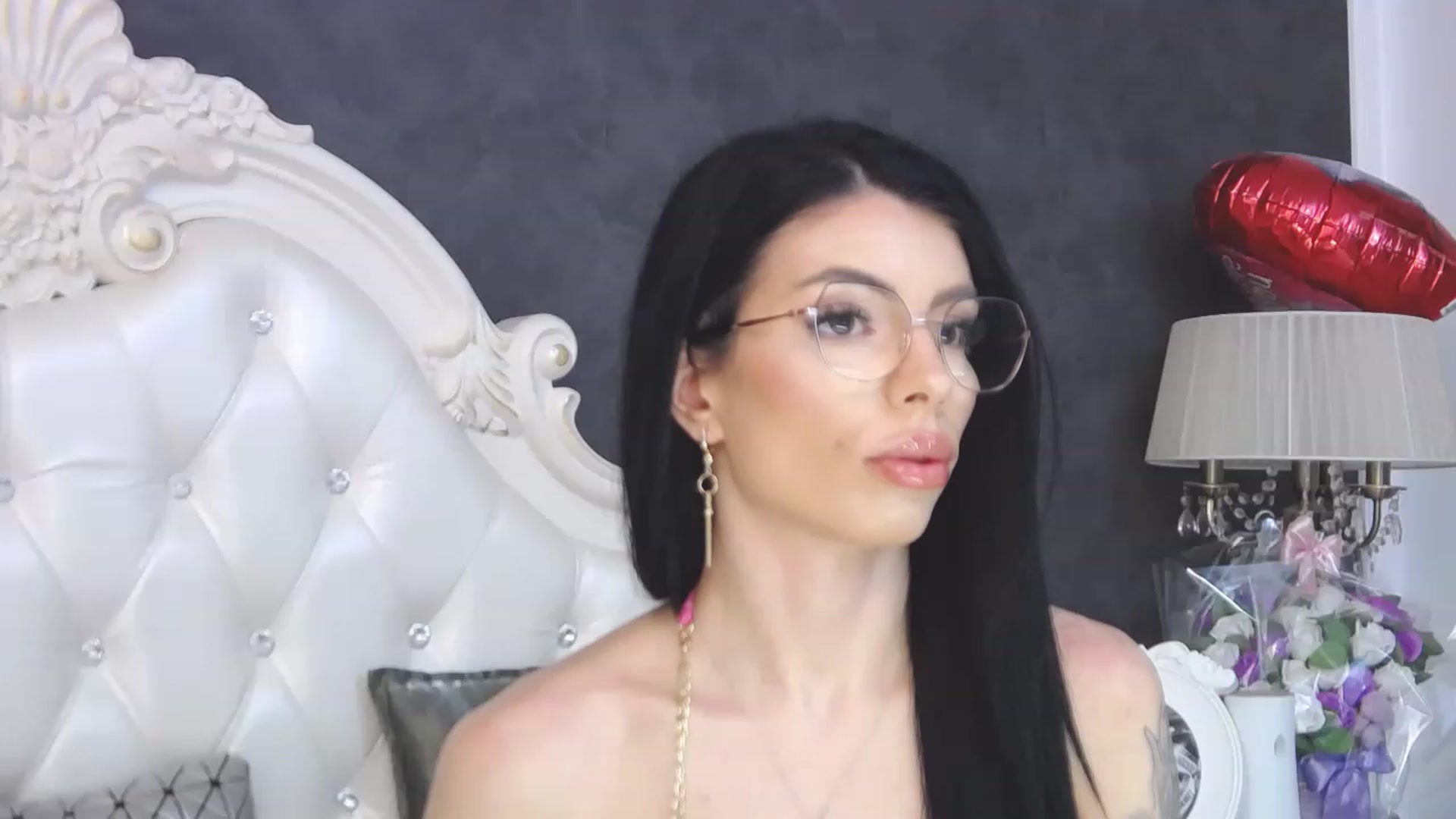Gallery image thumbnail from Tesa000's myfreecams stream on, 04/03/2023, 09:14 image 18 of 20