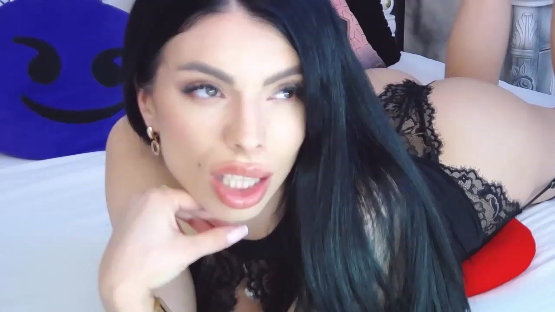Gallery image thumbnail from Tesa000's myfreecams stream on, 04/05/2023, 13:55 image 15 of 20